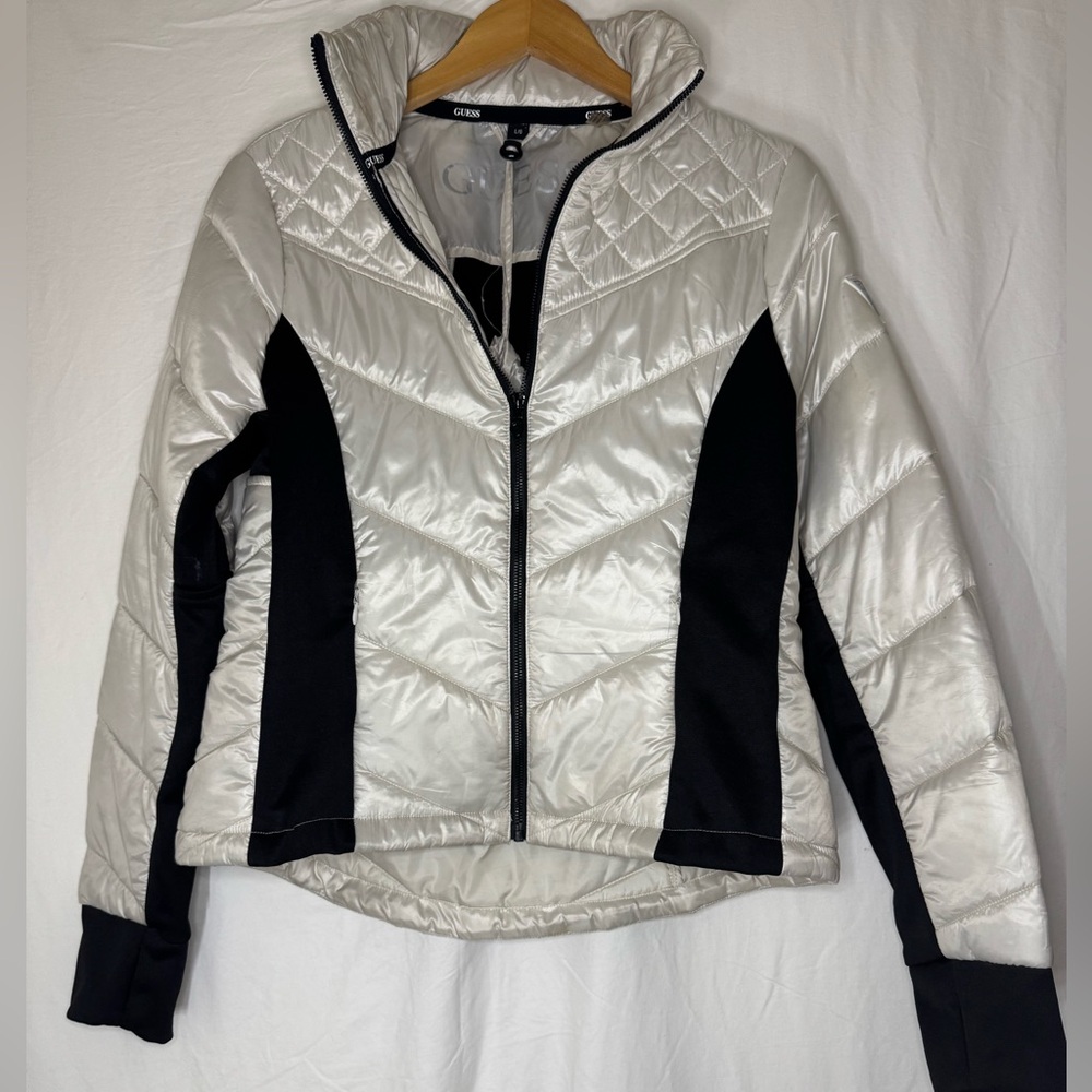 Guess White and Black Ski Jacket with Quilted Design